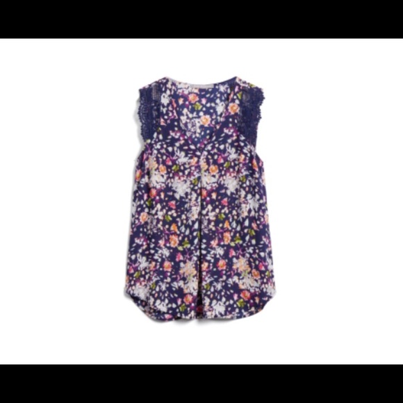 Daniel Rainn Tops - NWT Daniel Rainn stitch fix SMALL petite Blouse